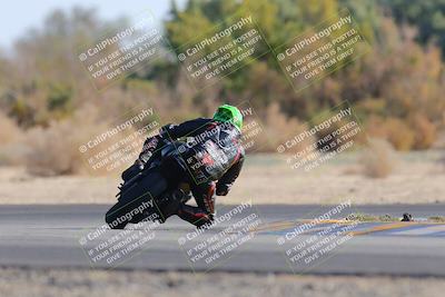 media/Dec-18-2022-SoCal Trackdays (Sun) [[8099a50955]]/Turn 7 Backside (1125am)/